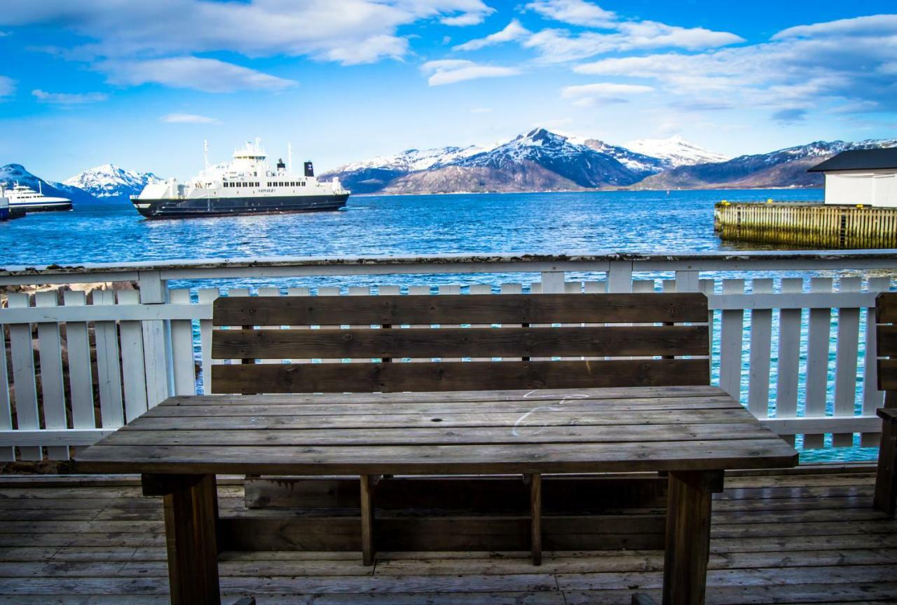 Lofoten Gate Hostel Lodingen Kültér fotó